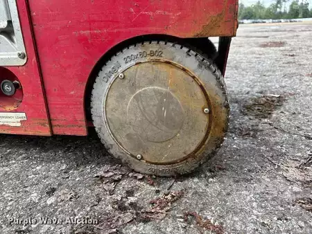 Nacelle à ciseaux 2019  MEC 1330SE (22)