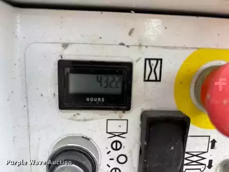 Nacelle à ciseaux - Hi-Brid Lift 1230 (17)