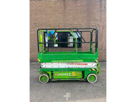 Autres 1999  Genie GS-2032 (1)