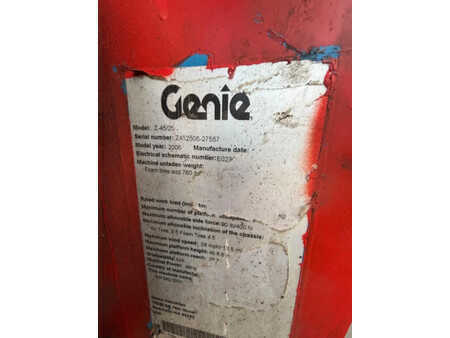 Kloubová pracovní plošina 2016  Genie Z45/25 (11)