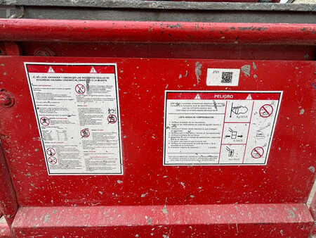 Kloubová pracovní plošina 2016  Genie Z45/25 (6)