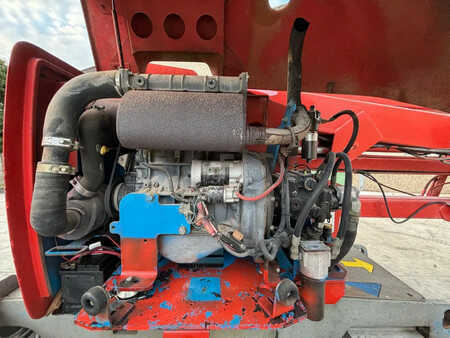 Kloubová pracovní plošina 2016  Genie Z45/25 (7)