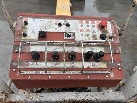 Telescoophoogwerker 2007  Aichi SR21A (7)