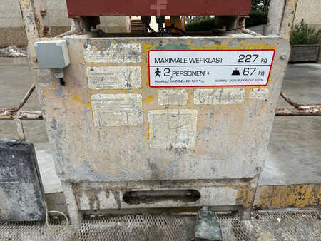 Telescoophoogwerker 2007  Aichi SR21A (8)