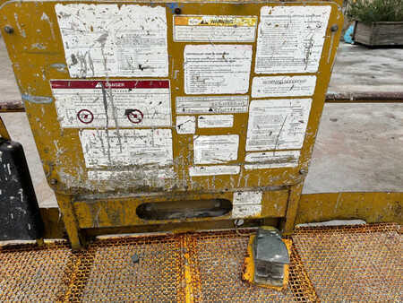 Telescoophoogwerker 2010  Aichi SR18A (7)