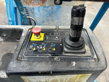 Telescopic boom 2013  Genie GR26J (4)