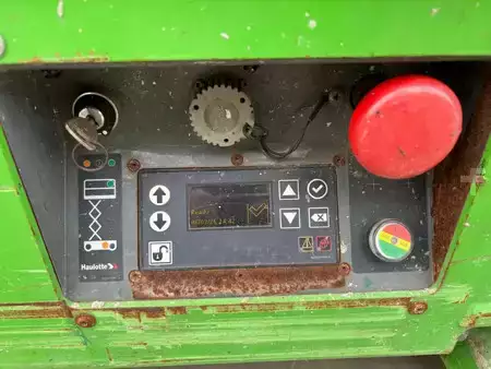 Pracovní plošina s nůžkovým zdvihem 2018  Haulotte Optimum 8 AC (12)