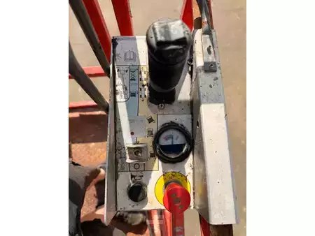Teleskooppipuominostimet 2018  Skyjack SJ16 (7)