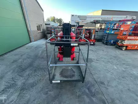 Teleszkópemelvény 2017  Manitou 100VJR Evolution (13)