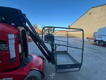 Teleszkópemelvény 2017  Manitou 100VJR Evolution (8)