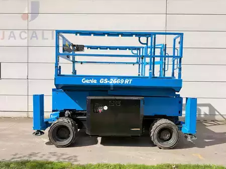 Ollós munka emelvény 2014  Genie GS2669 RT GS2669RT (1)