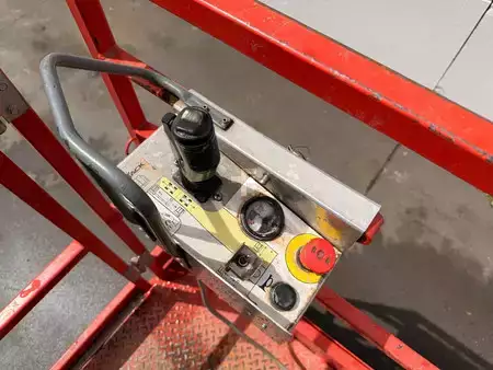 Teleszkópemelvény 2018  Skyjack SJ16 (7)