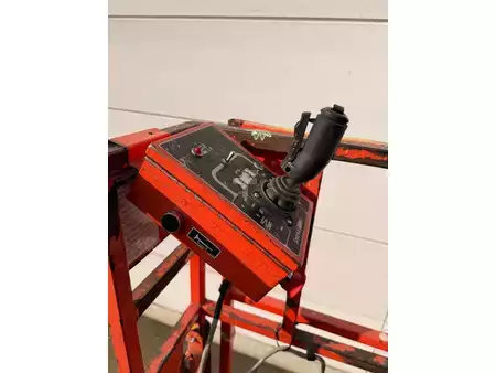 Piattaforme aeree a pantografo 2001  Snorkel S2545 (15)