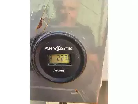 Teleszkópemelvény 2018  Skyjack SJ16 (5)