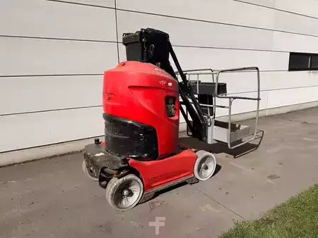 Teleszkópemelvény 2011  Manitou 100VJR Evolution (3)