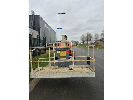 Teleskooppipuominostimet 2006  JLG 800aj (18)