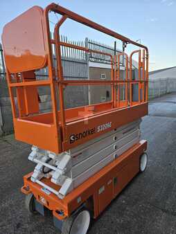 Ollós munka emelvény 2016  Snorkel S3226E  (6)