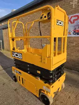 Ollós munka emelvény 2017  JCB S1930E  (4)