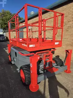 Saxliftar 2014  Skyjack SJ6826R  (2)