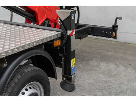 Plataforma sobre camión 2023  CTE B-Lift 18 HV (19)