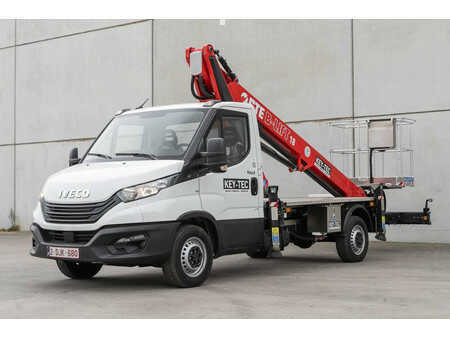 Plataforma sobre camión 2023  CTE B-Lift 18 HV (2)