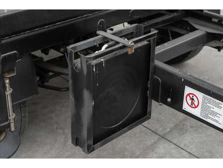 Plataforma sobre camión 2023  CTE B-Lift 18 HV (20)