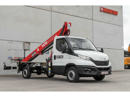 Plataforma sobre camión 2023  CTE B-Lift 18 HV (5)