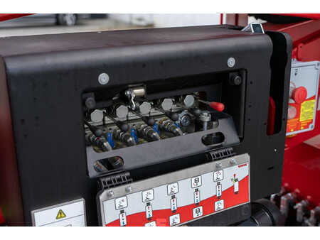 Kloubová pracovní plošina 2022  CMC S 15 (14)