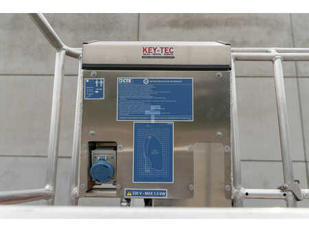 Kamion emelvény 2024  CTE ZED 20.4HN (13)