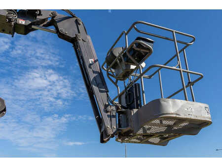 Plataforma Articulada 2016  Manitou AETJ 150 (4)