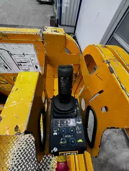 Scissors Lifts 2019  JCB S2646E (6)