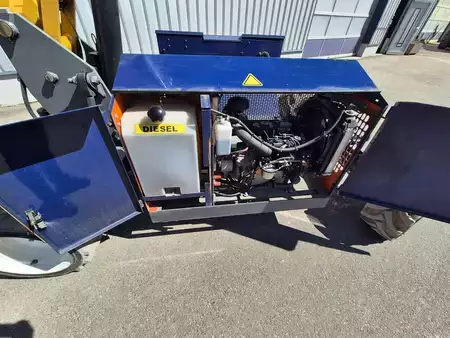 Pracovní plošina s nůžkovým zdvihem 2019  Snorkel SL26SL (12)