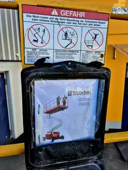 Pracovní plošina s nůžkovým zdvihem 2019  Snorkel SL26SL (15)