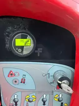 Kolmo zvedaná plošina 2014  Manitou 100VJR (4)