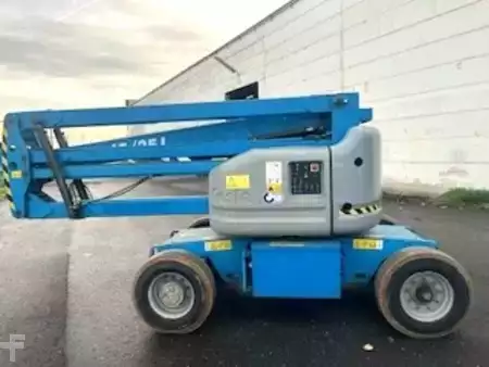 Nacelle articulée 2015  Genie Z45/25 DCJ (2)