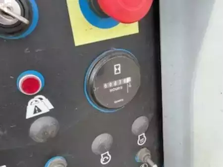 Nacelle articulée 2015  Genie Z45/25 DCJ (9)