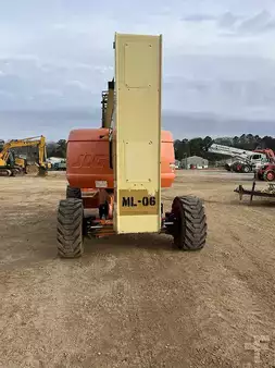 Plataforma Articulada 2017  JLG 800AJ (2)