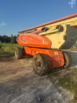 Plataforma Articulada 2009  JLG 1250AJP (1)