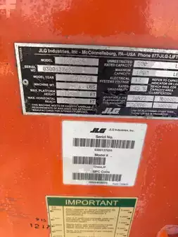 Plataforma Articulada 2009  JLG 1250AJP (11)