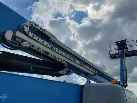 Plataforma Articulada 2006  Genie ZX-135 Articulated Boom Lifts (4)