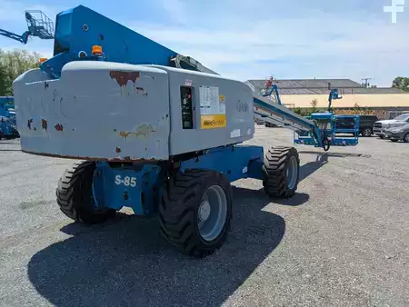 Plataforma Telescópica 2014  Genie S-85 (5)