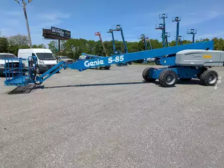 Plataforma Telescópica 2014  Genie S-85 (8)