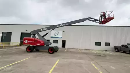 Plataforma Telescópica 2017  SKYJACK 86T (2)