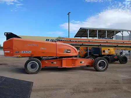 Plataforma Telescópica 2017  JLG 1850SJ (1)