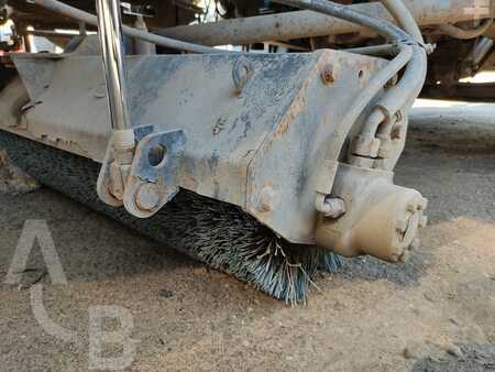 Gadefejemaskine 2007  DAF LF45.160 (11)