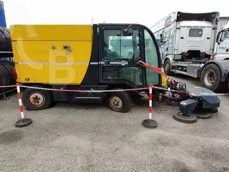 Straatreiniger 2002  Mathieu Azura (4)