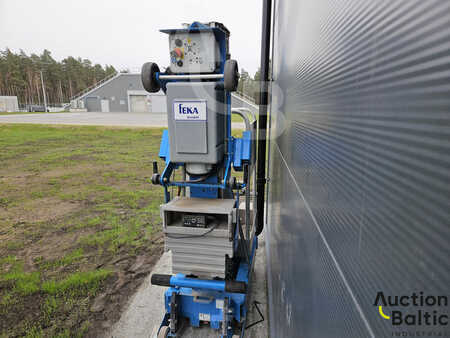 Nacelle à mât vertical 2009  Genie AWP 25 S (4)