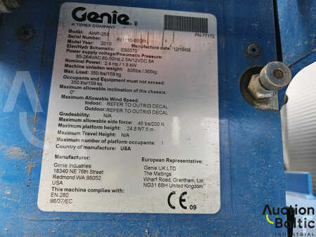 Nacelle à mât vertical 2009  Genie AWP 25 S (9)