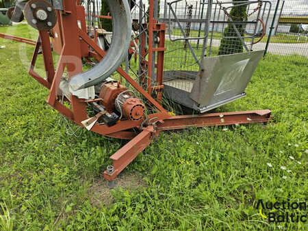 Nacelle à mât vertical 1997  AZO LS 200 CE (13)