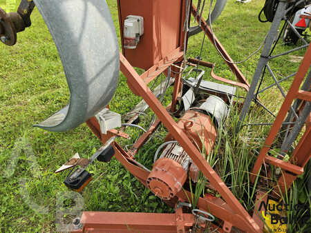 Nacelle à mât vertical 1997  AZO LS 200 CE (19)